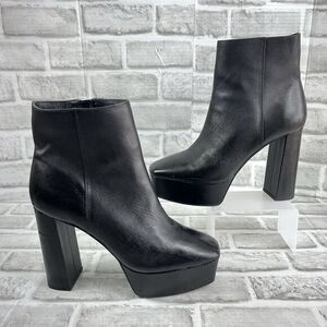 Gianni Bini Kiran Women’s Size 9 Black Leather Platform Chunky Goth Boots